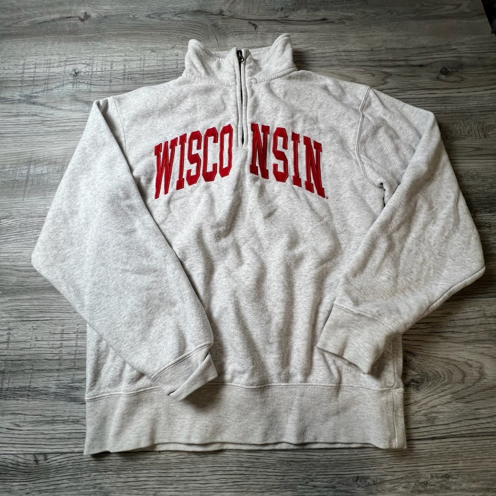 ZooZatz Wisconsin Pullover Mens Small Gray Quarter Zip Sweatshirt Badgers NCAA